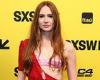 Jumanji star Karen Gillan brings whole new meaning to off-the-shoulder in racy ... trends now