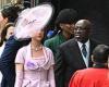 British Vogue editor Edward Enninful seemingly spotted chewing gum at King's ... trends now