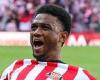 sport news Sunderland 2-1 Luton: Black Cats take slender lead into second leg after Amad ... trends now