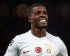 sport news Wilfried Zaha achieved redemption by netting in Galatasaray's 3-2 win over ... trends now