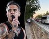 Robbie Williams concert organisers offer grovelling apology after angry fans ... trends now