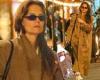 Katie Holmes enjoys solo stroll in chic tan coat, comfy sweats and sneakers in ... trends now
