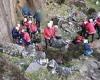 Dramatic moment mountain rescue heroes save climber who plunged 32ft off a ... trends now