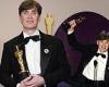 Cillian Murphy hailed a 'true gentleman' for his 'heartfelt' Oscars speech as ... trends now