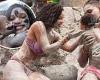Halle Bailey celebrates 24th birthday in $110 bikini with detoxifying mud bath ... trends now