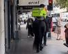 Neigh-thing to see here: Wild moment UberEats rider trots through Paddington on ... trends now