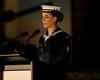 Anzac Day 2024: Thousands of patriotic Aussies gather for dawn services as pubs ... trends now