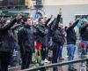 Horrifying moment dozens of Italian men give fascist salute on anniversary of ... trends now