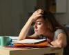 Tired teens: The most popular children at school get the least sleep - ... trends now