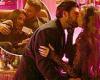 TOWIE's Dan Edgar and Ella Rae Wise pack on the PDA as co-star Diags asks ... trends now