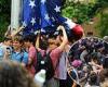 Frat boys at UNC Chapel Hill surround American flag in protection as pro ... trends now