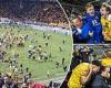 sport news Awkward moment Roda JC fans invaded the pitch after thinking they were promoted ... trends now