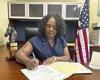 Louisiana state lawmaker born of rape after her mother was attacked aged 15 ... trends now